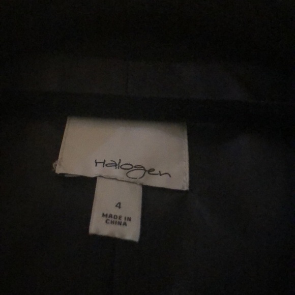 3 button Black Blazer - Picture 3 of 3